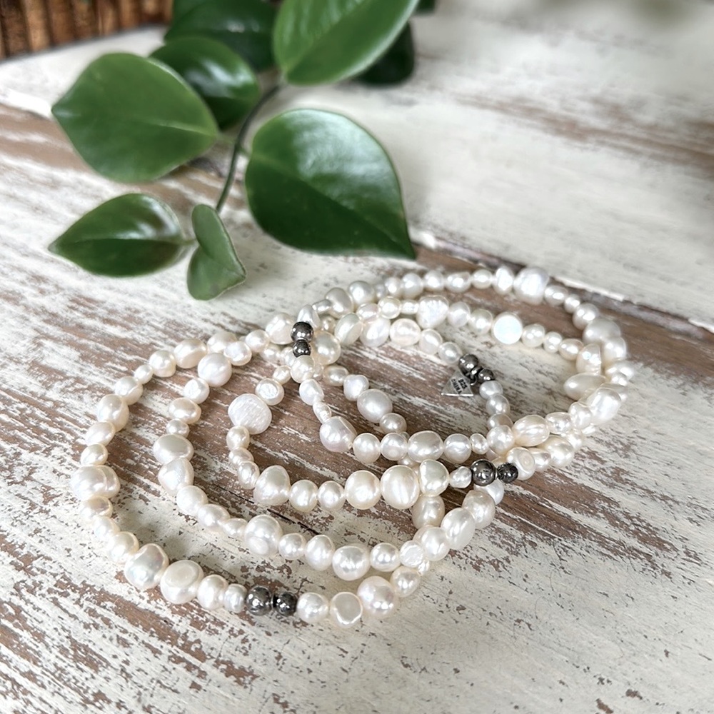 Sipada bracelets